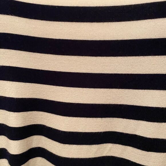 DKNY Sleeveless Stripe Shirt Size Large - Picture 10 of 11